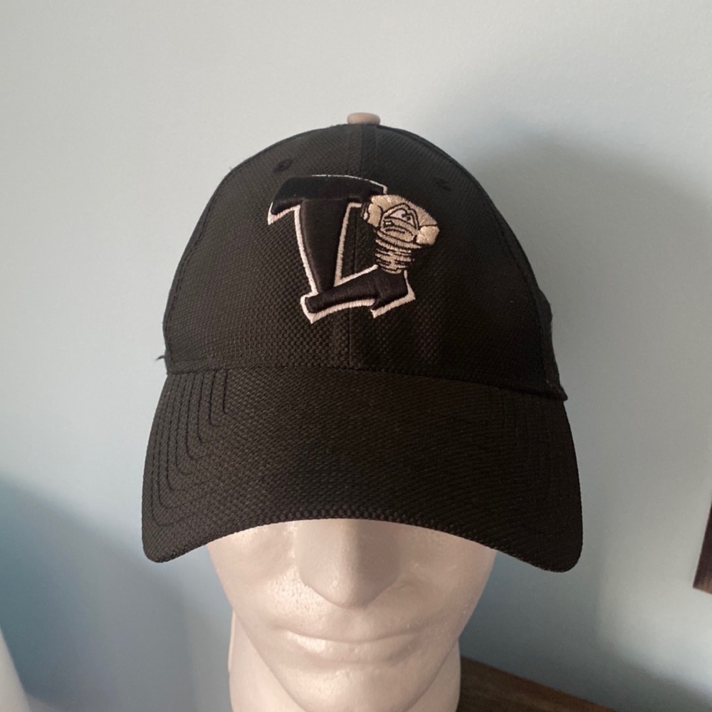 New Era Lansing Lugnuts Large X-Large Embroidered Black Baseball Hat